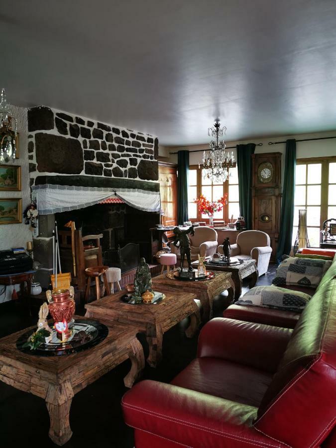 Hotel Bar B'Rock Saint-Martin-sous-Vigouroux المظهر الخارجي الصورة