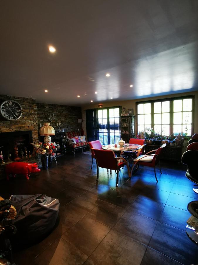Hotel Bar B'Rock Saint-Martin-sous-Vigouroux المظهر الخارجي الصورة